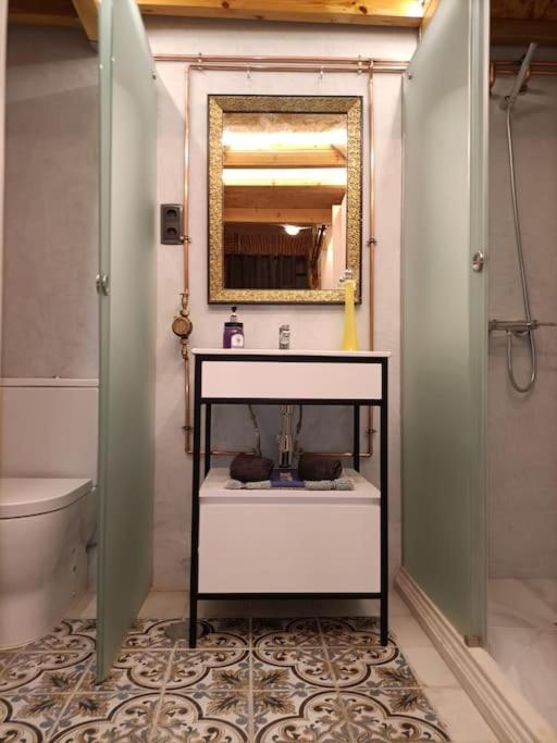 Apartament Refuge In Madryt Zewnętrze zdjęcie